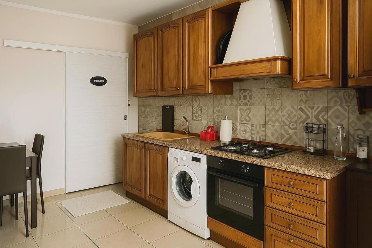 Room Malpensa - Servizio Taxi Mxp Da 20 Euro Lonate Pozzolo ภายนอก รูปภาพ
